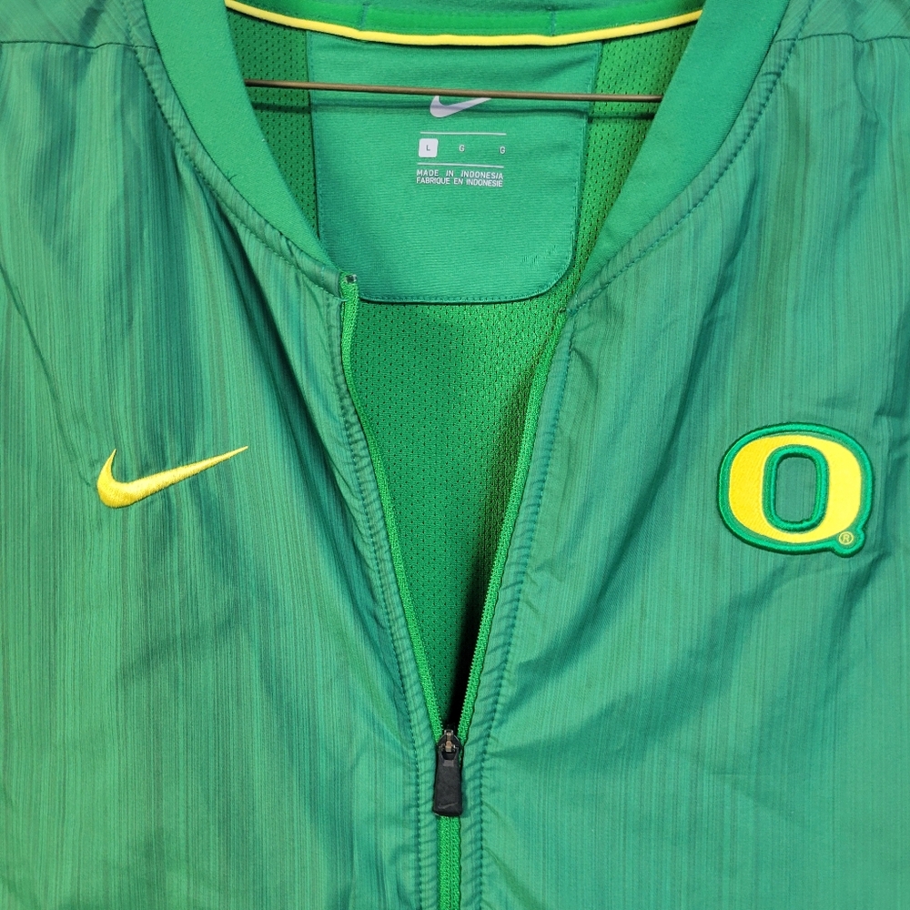 Men's Oregon Zip -Up. - Picture 4 of 8